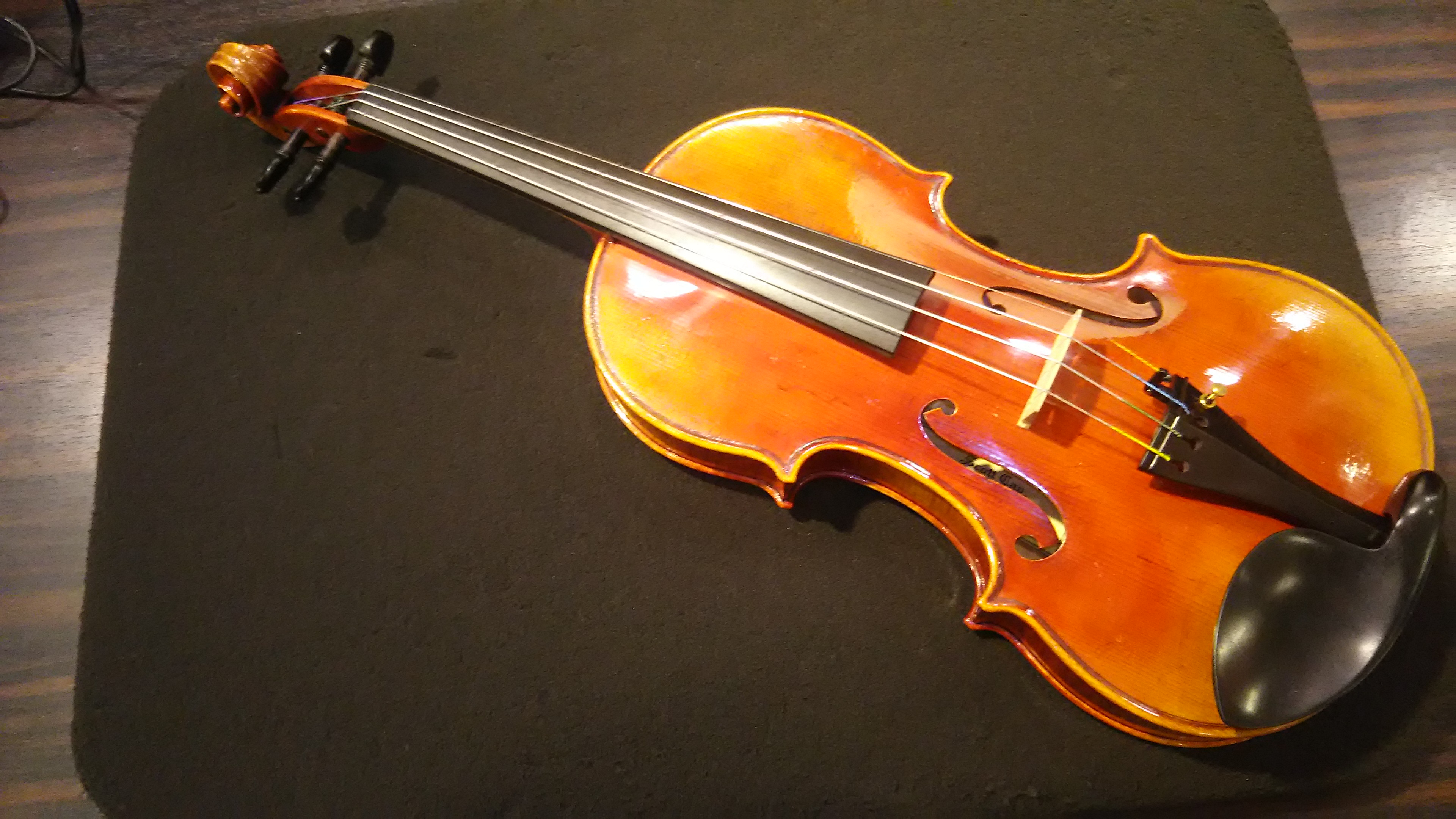 バイオリン Grazioso（グラッツィオーゾ） V-180E 4/4 【中古】｜本店 