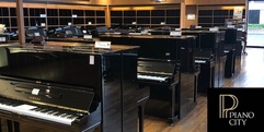 写真：電子ピアノ、展示現品に限り大特価！｜SBS通り店